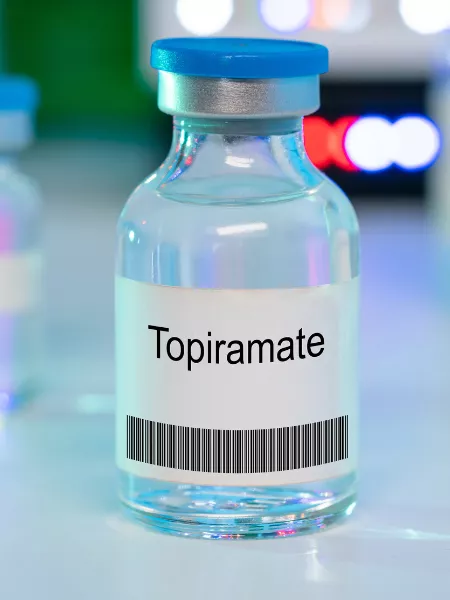 Bottle of topiramate medication=